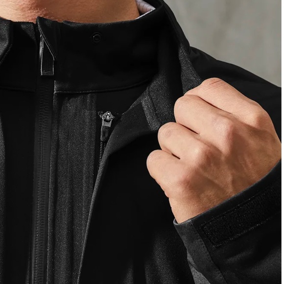 Nike Golf Jacket - Hypershield Rapid Adapt Waterproof - Black SP21 - Picture 2 of 9